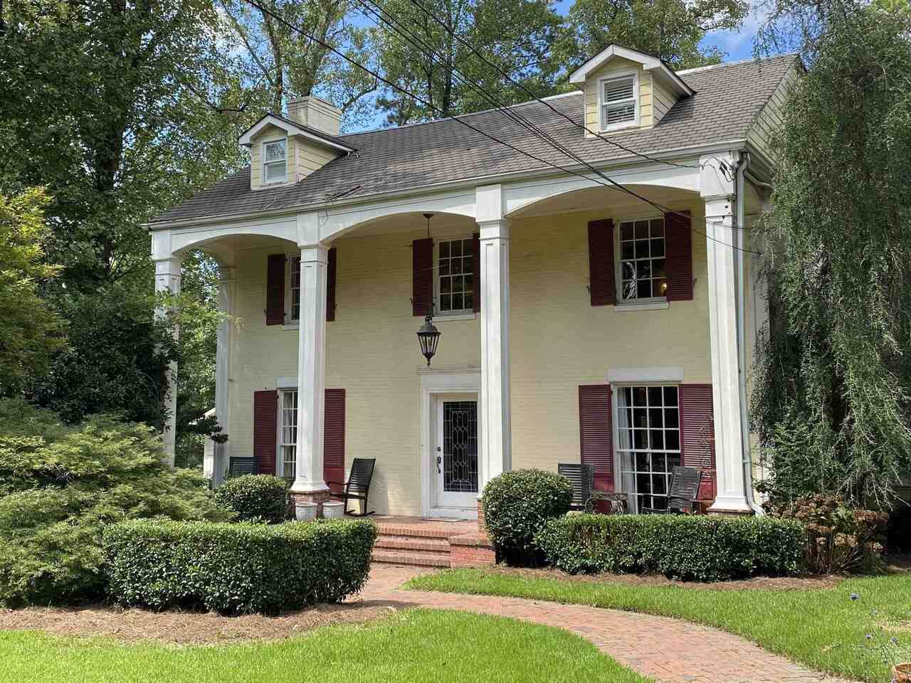 636 Old Ivy Road - Photo 1