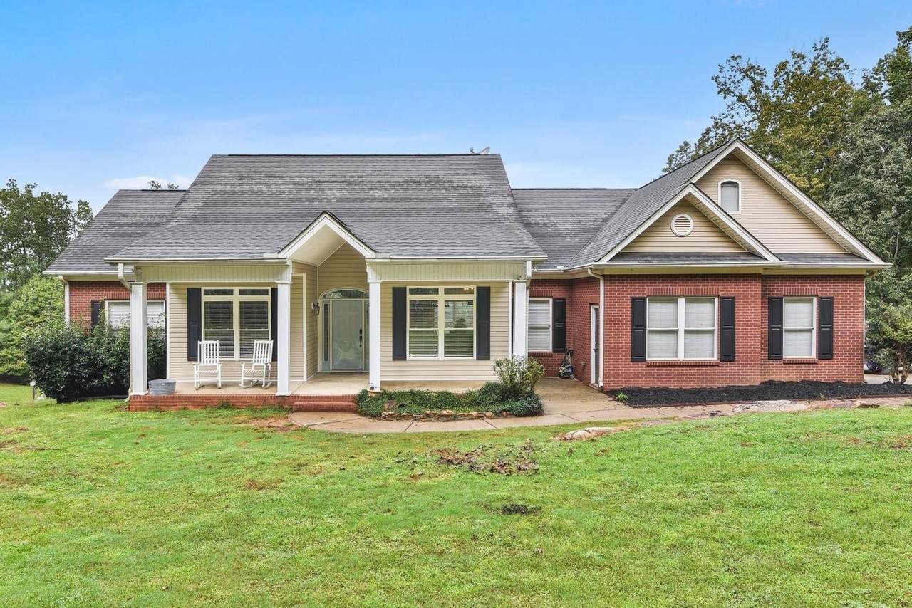 2950 Bogan Road - Photo 1