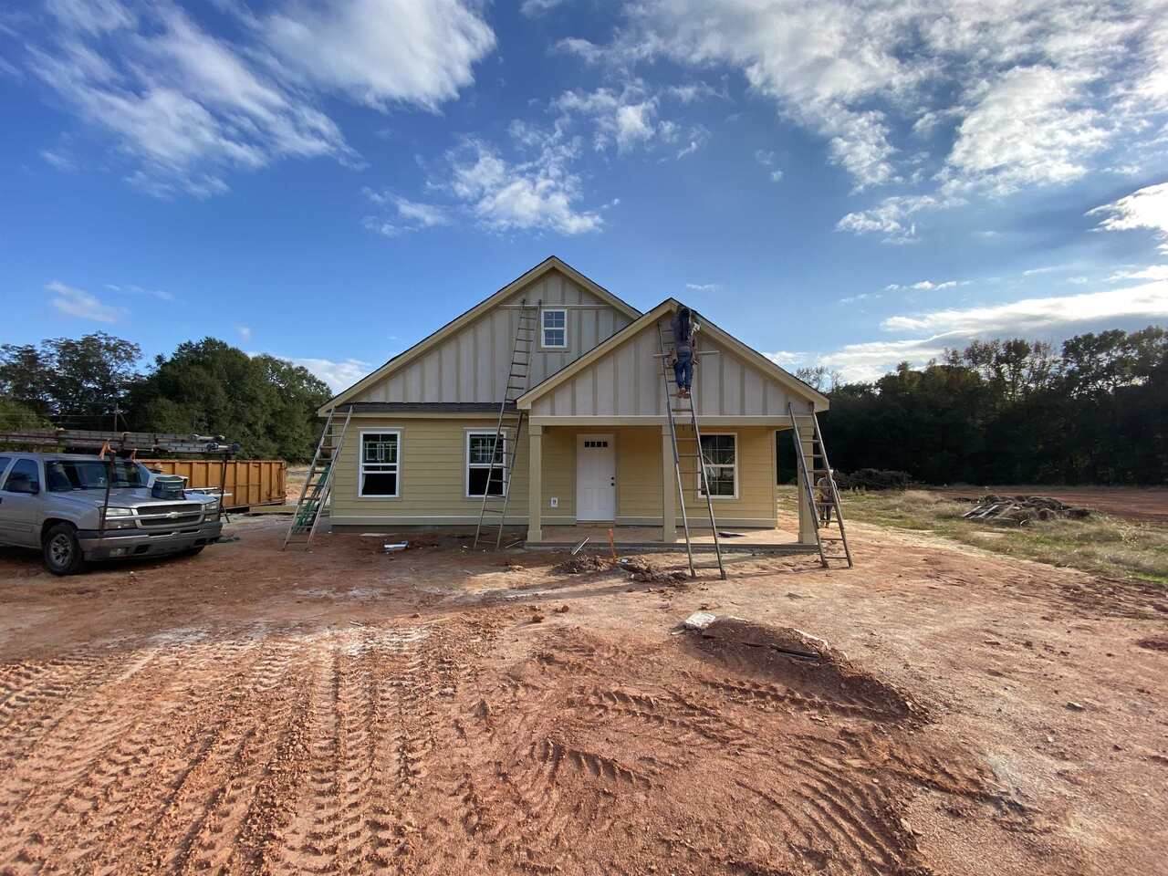 366 Georgia Street - Photo 1