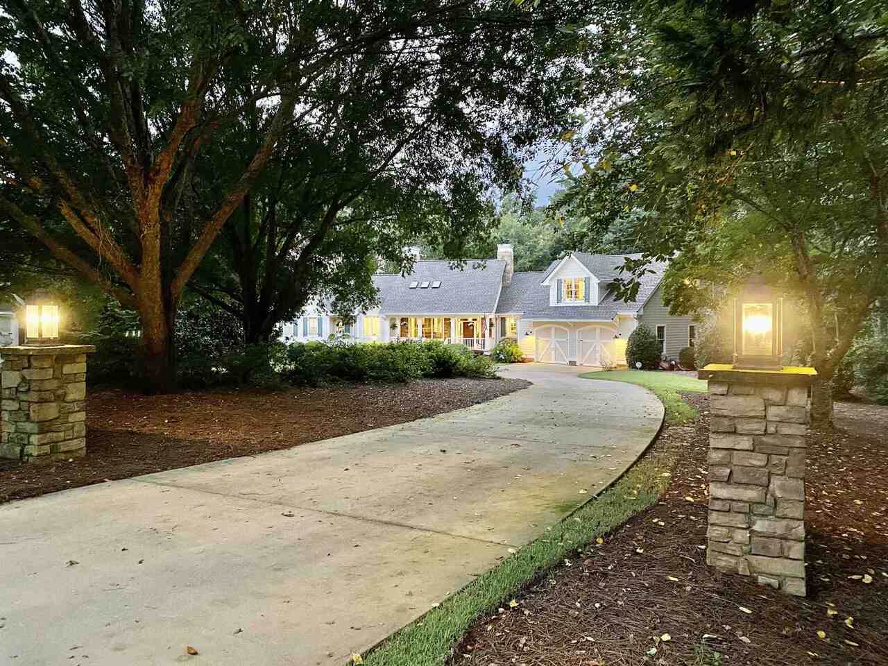 1150 Sunset Drive - Photo 1