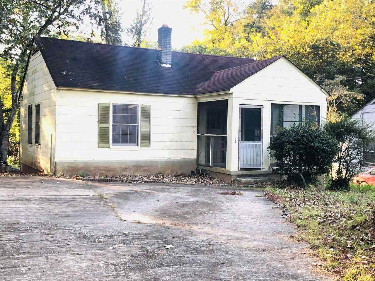 673 Parker Avenue - Photo 1