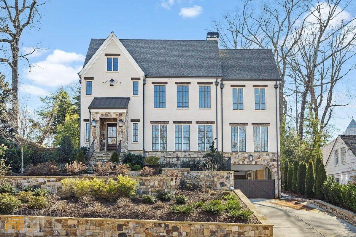 171 Beverly Road - Photo 1