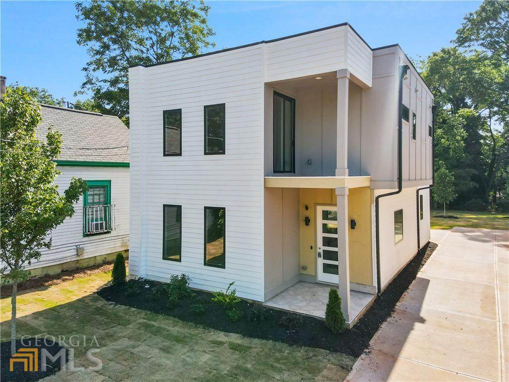 1082 West Avenue - Photo 1