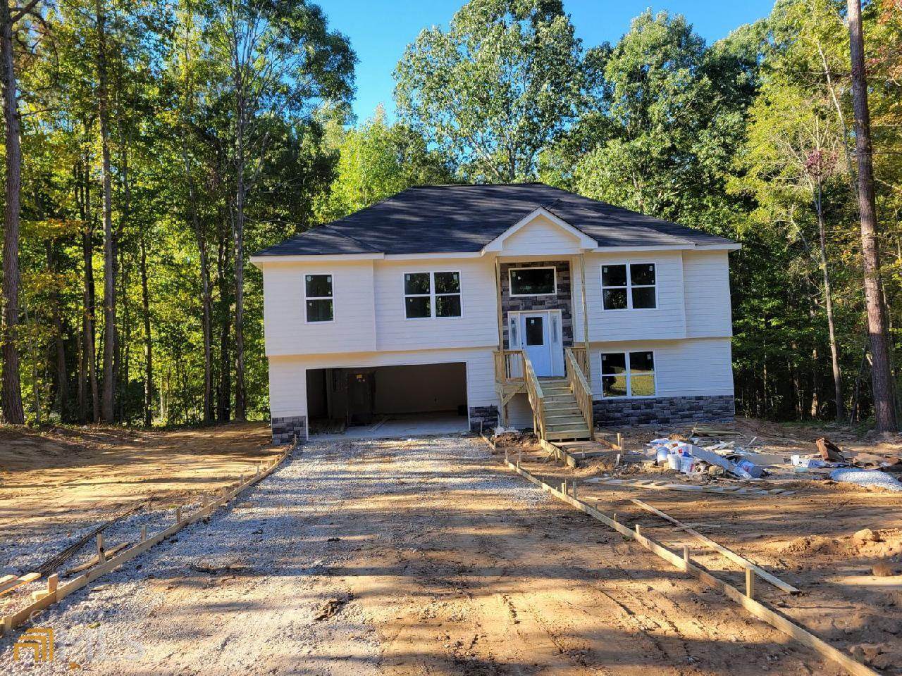 554 Saddle Ridge Drive - Photo 1