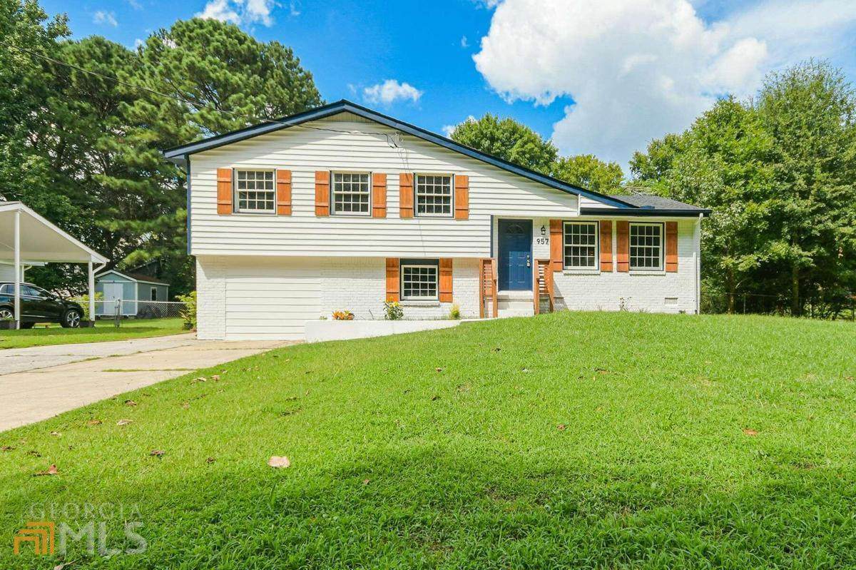 957 Scott Road - Photo 1