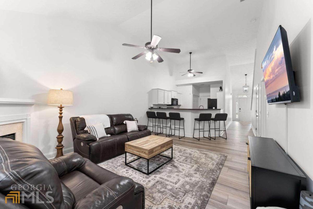 142 Riley Circle - Photo 1