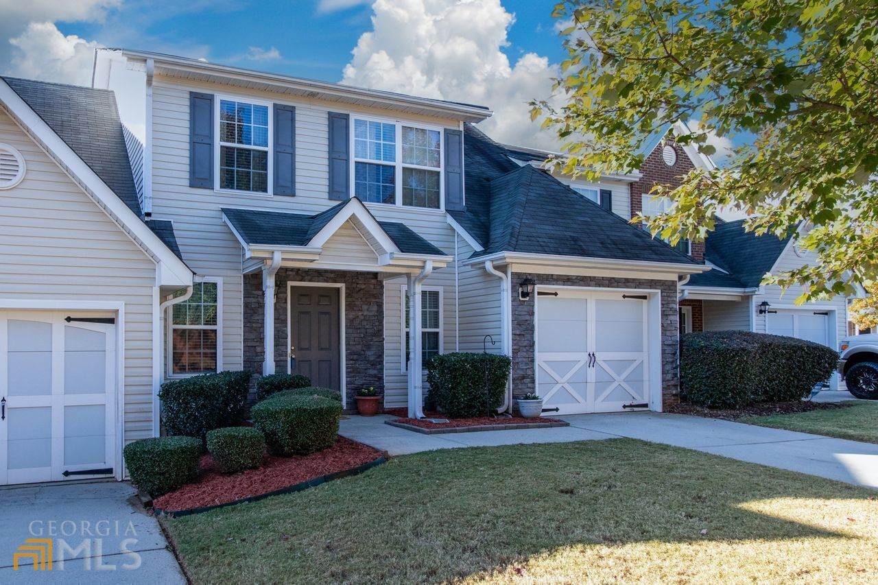 110 City Park Drive - Photo 1