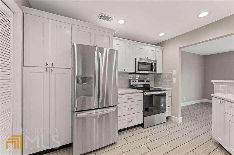 207 Mill Pond Road - Photo 1