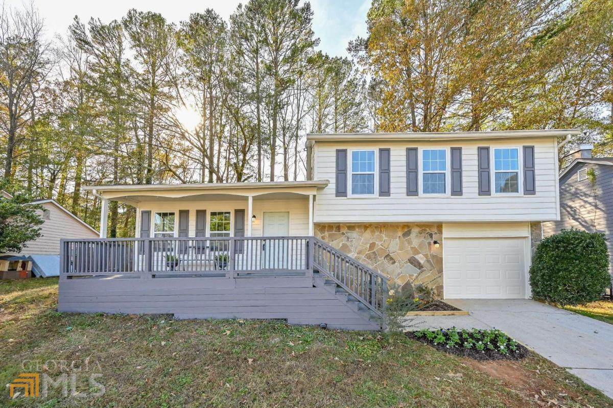 5656 La Fleur Trail - Photo 1