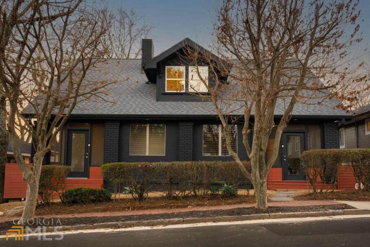 533 Boulevard Place - Photo 1