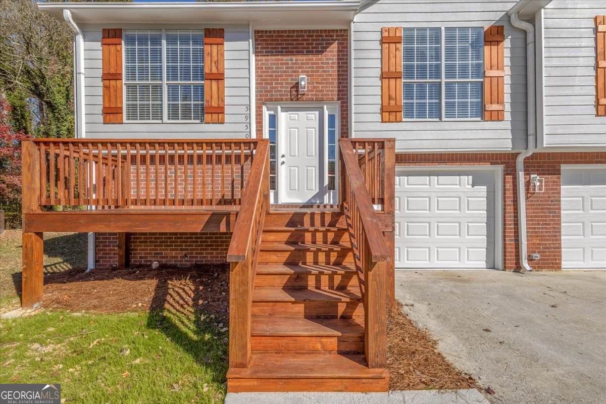 5950 Milligan Court - Photo 1