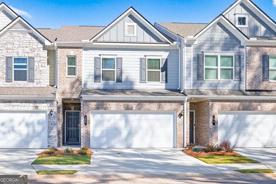 22 Jacobs Farm Lane - Photo 1