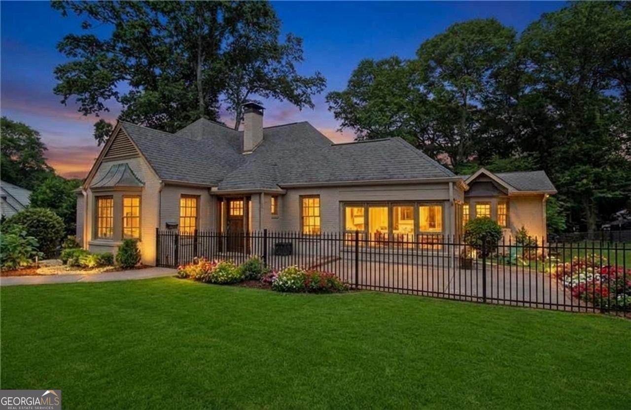 584 Cherokee Street - Photo 1