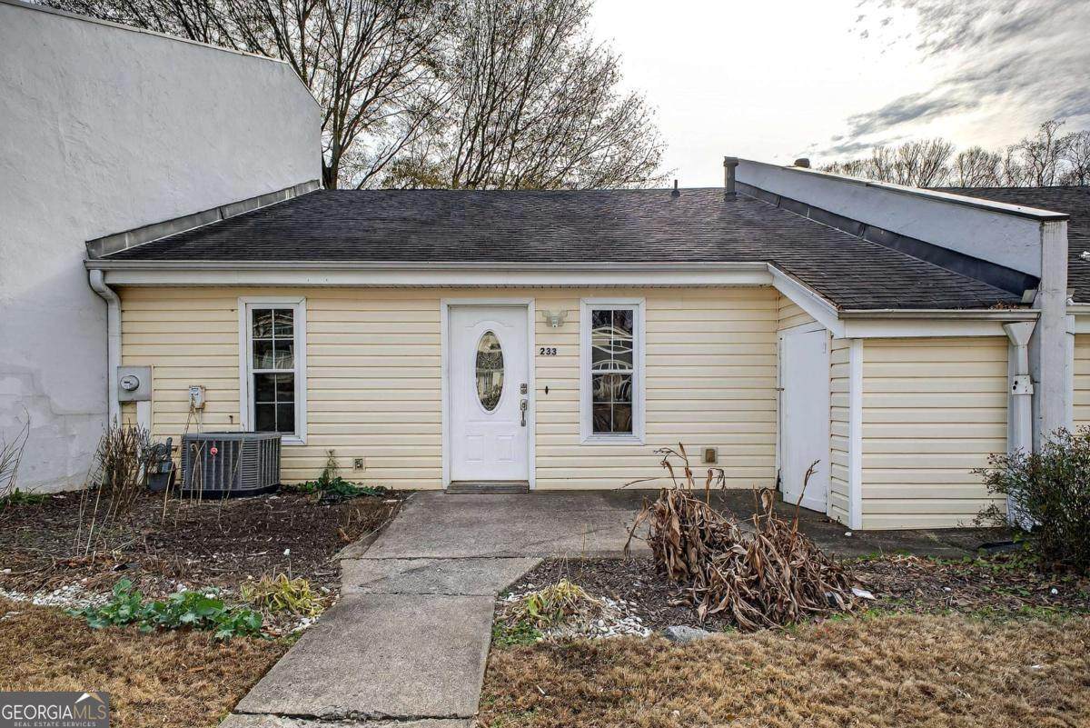 233 Goshen Lane - Photo 1