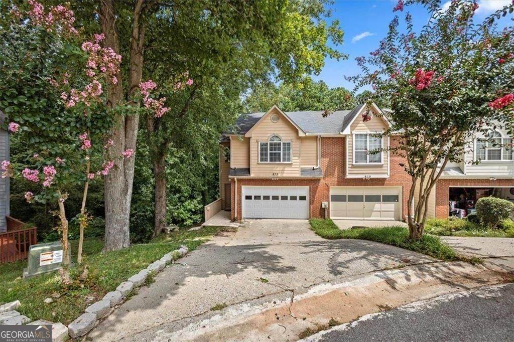 873 Edgewater Circle - Photo 1