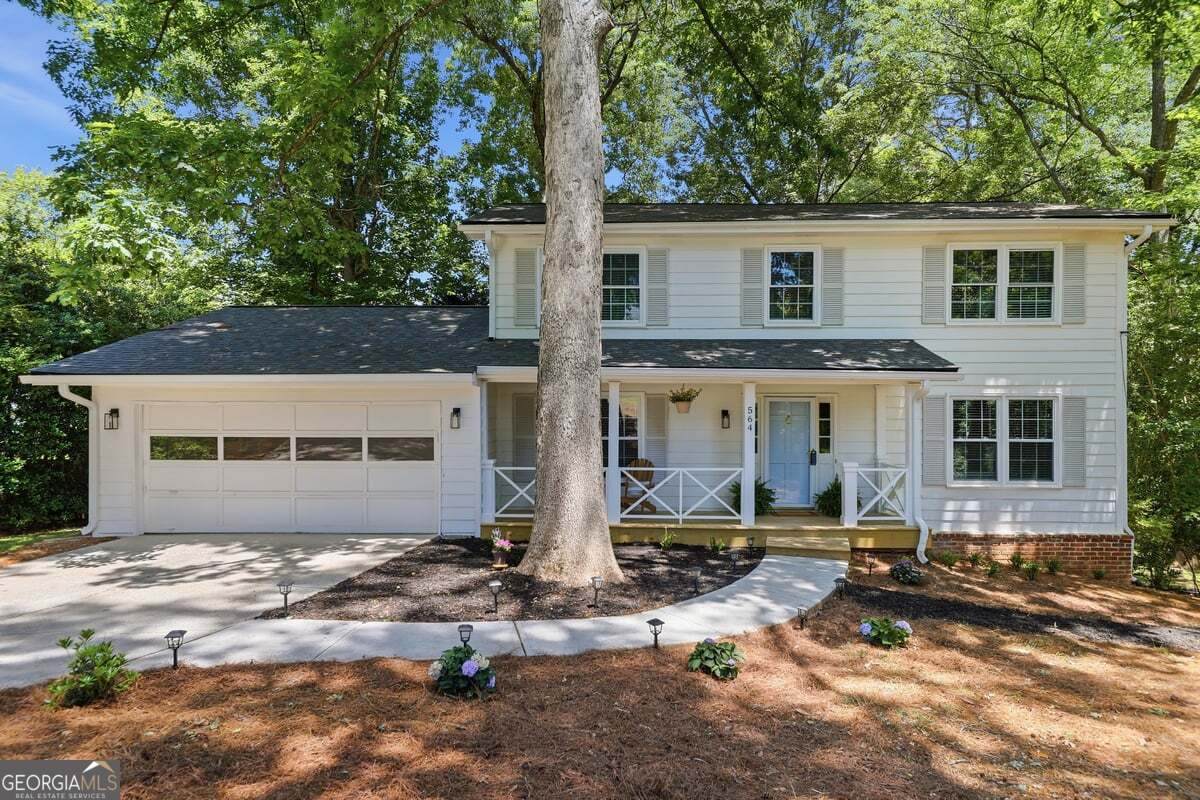 564 Deer Run - Photo 1
