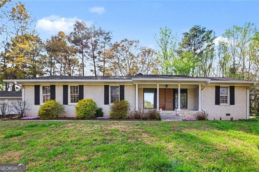 4576 Driftwood Drive - Photo 1