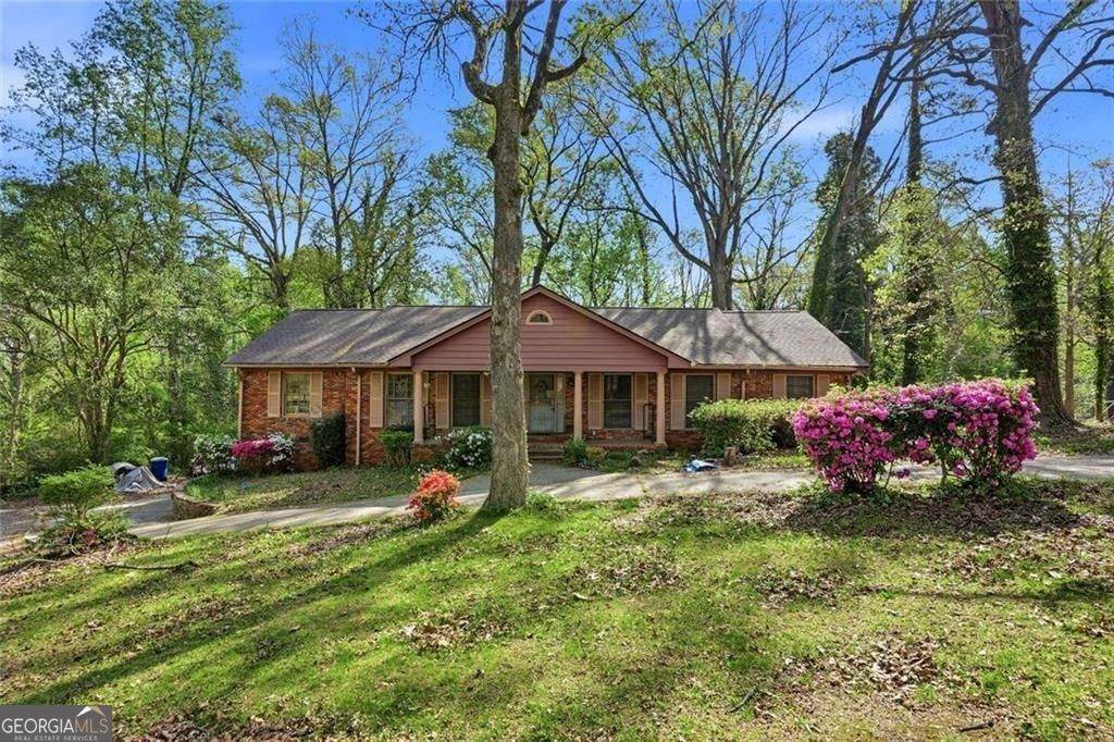 878 Falcon Drive - Photo 1