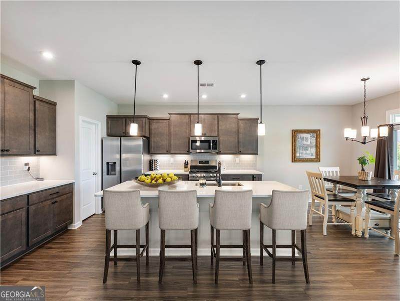 627 Michigan Circle - Photo 1