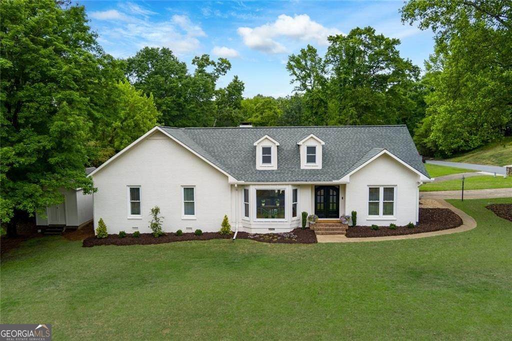 945 Hidden Hollow Drive - Photo 1