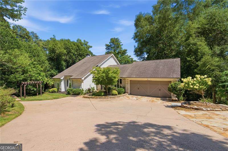 8190 Old Mill Drive - Photo 1