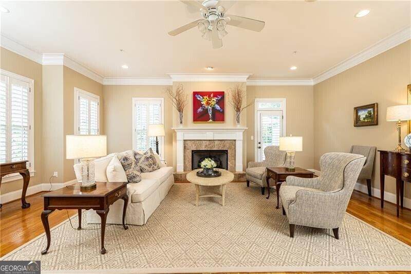 5492 Glenridge Drive - Photo 1