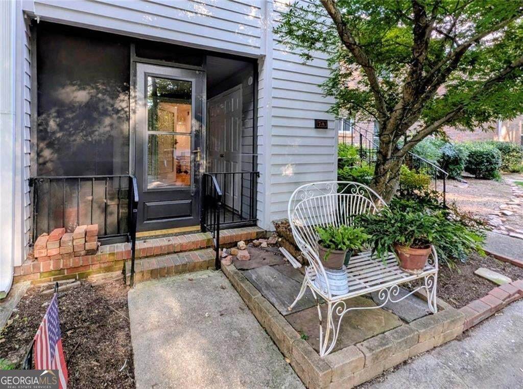 6700 Roswell Road - Photo 1