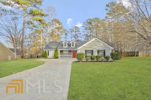 215 Saratoga Court - Photo 1