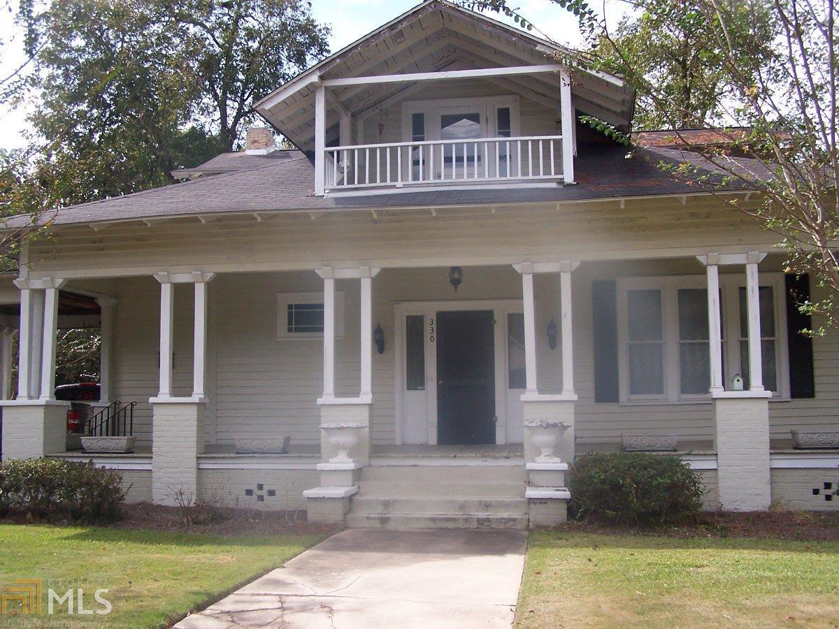 330 S Lewis St - Photo 1