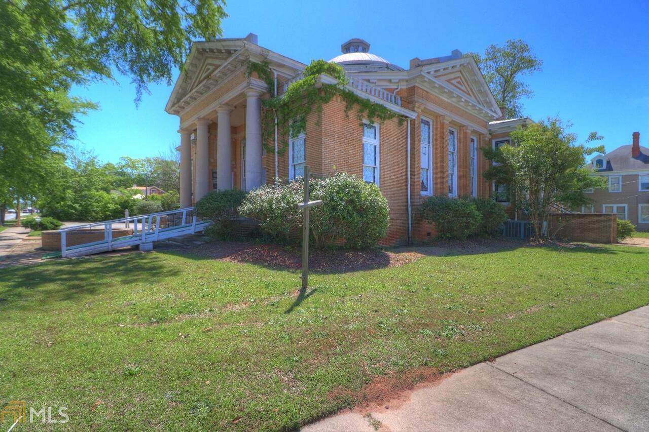 310 3rd Street - Photo 1