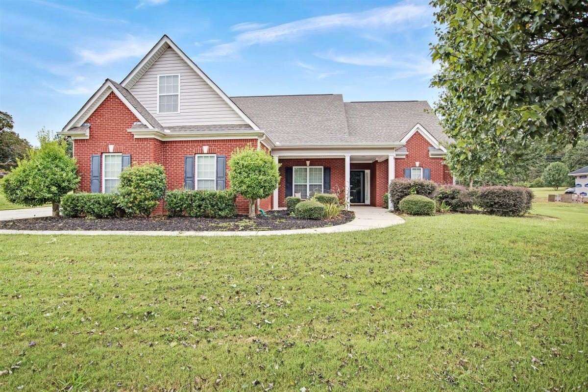 145 Hedgerow Trl - Photo 1