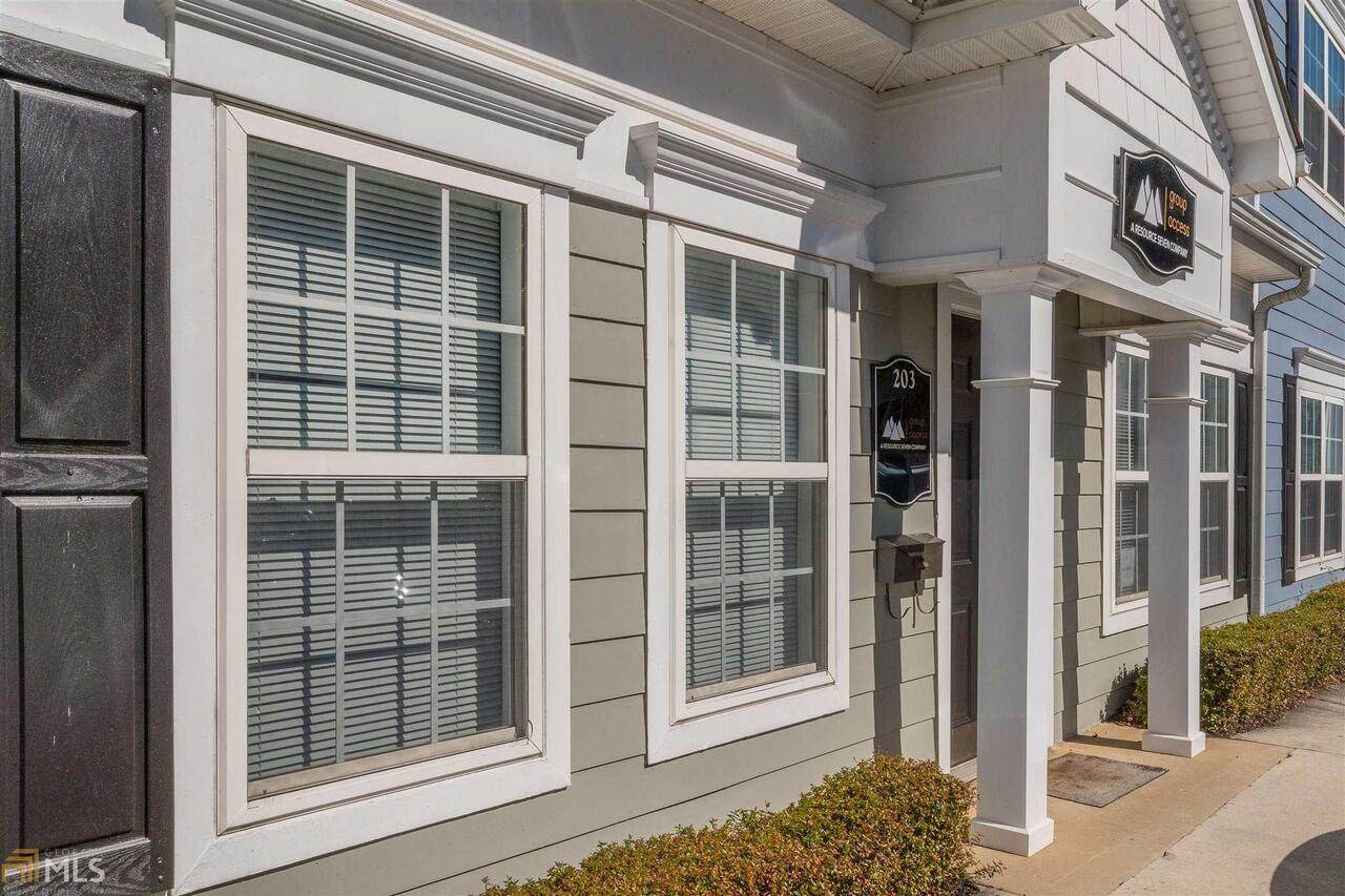 500 Lanier - Photo 1