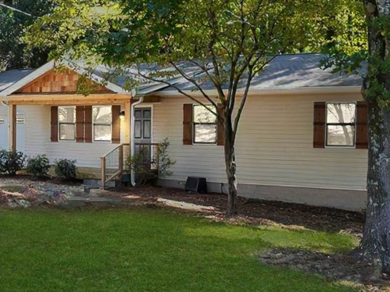 4393 Treeline Way - Photo 1