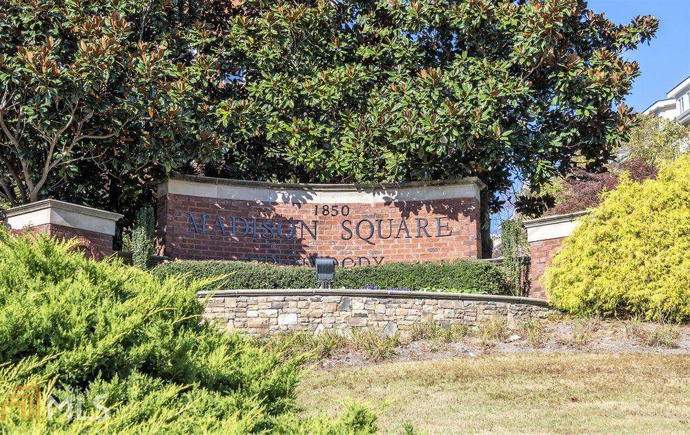 1850 Cotillion Dr - Photo 1