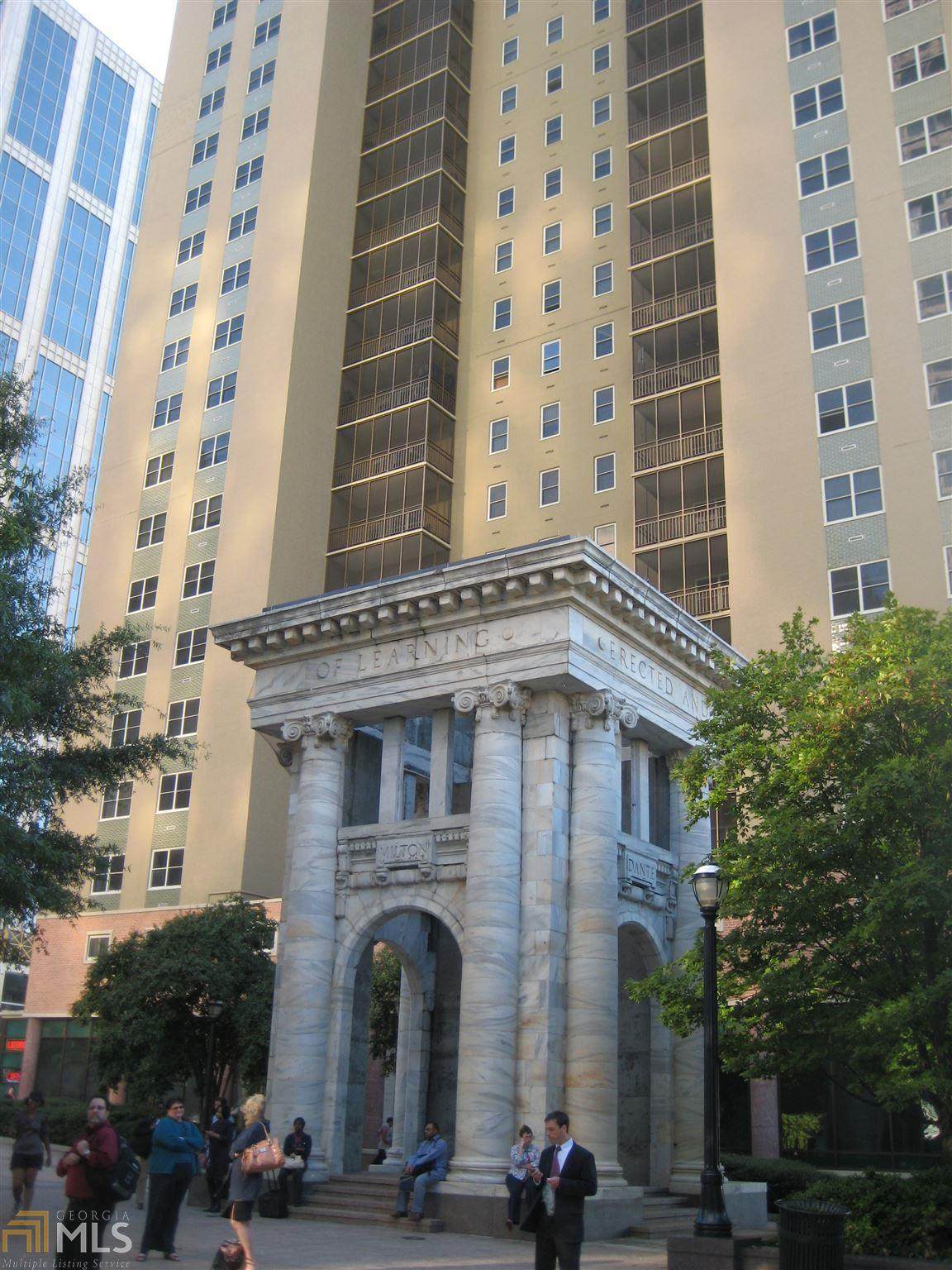 300 Peachtree St - Photo 1