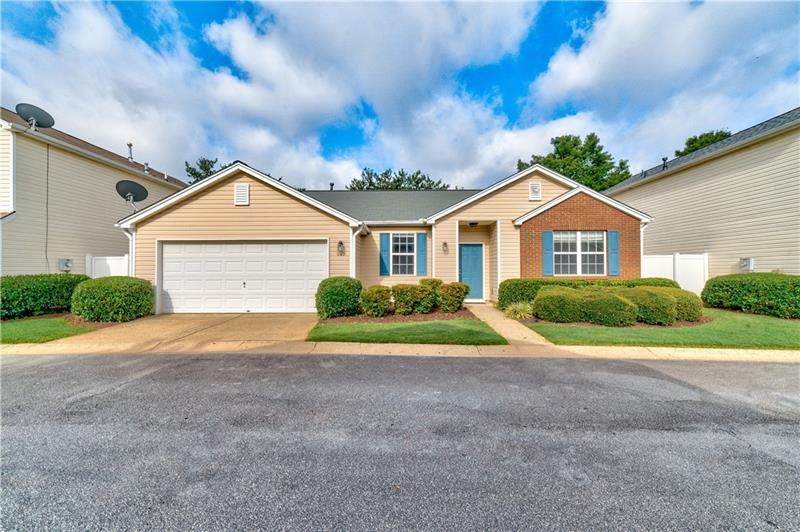 649 Bedford Ct - Photo 1