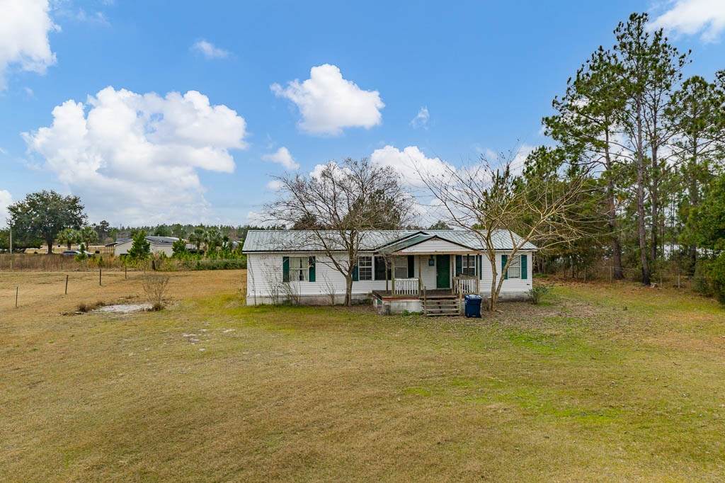 1694 Springlake Dr - Photo 1