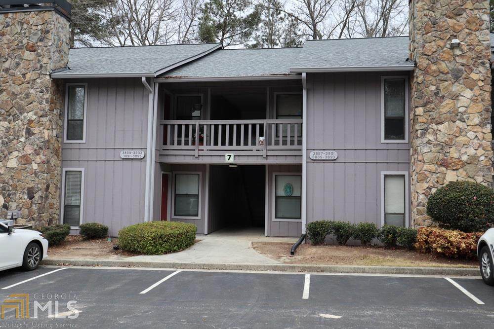 3901 Woodridge Way - Photo 1