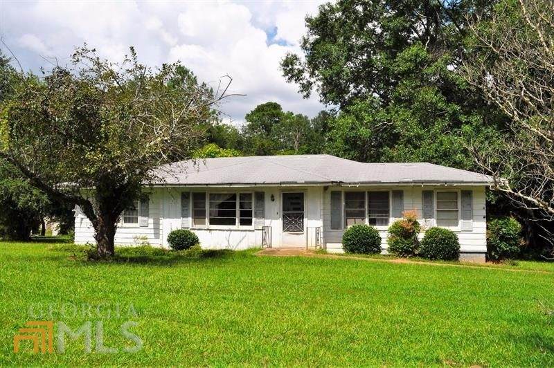 4908 River Road - Photo 1