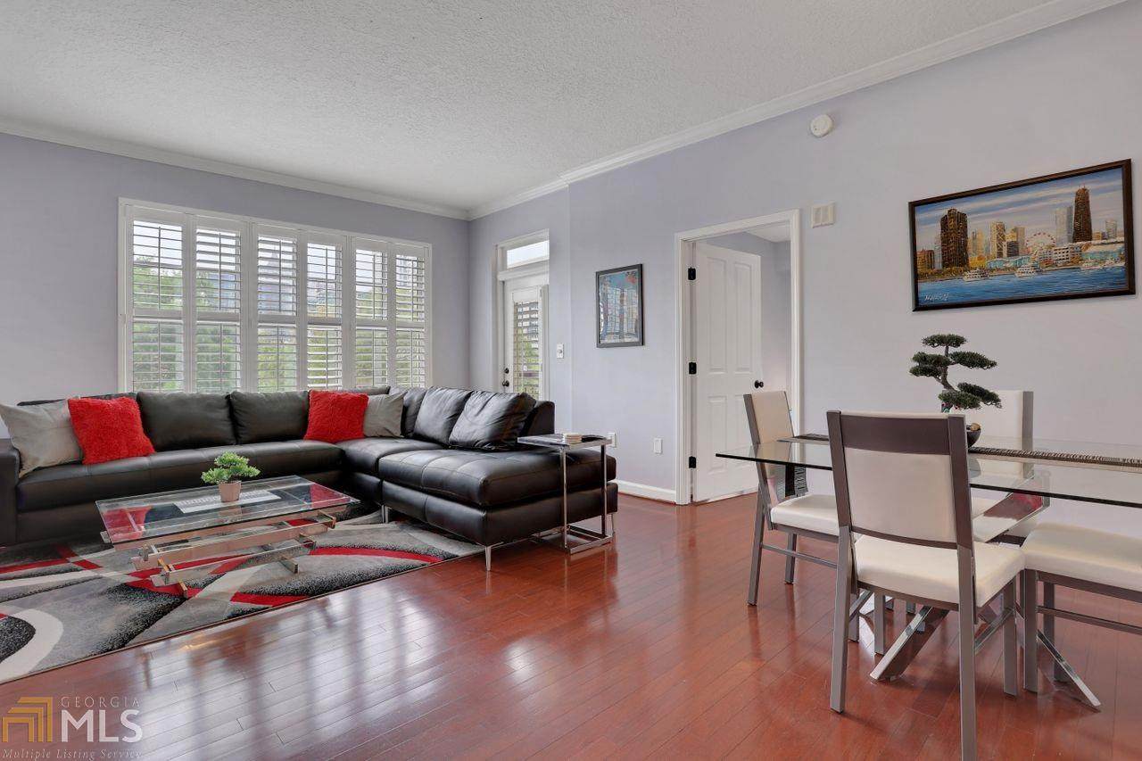 1101 Juniper St - Photo 1