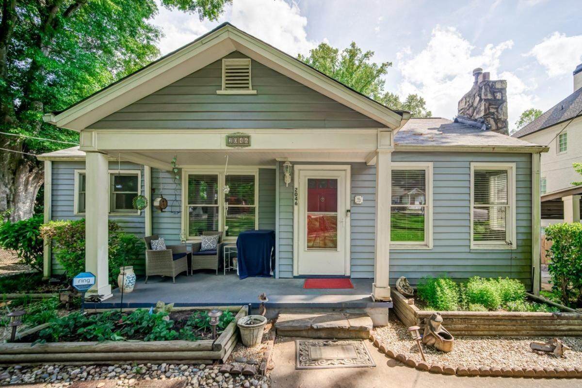 2046 Westwood Road - Photo 1