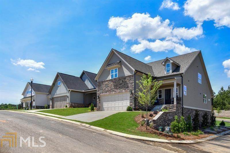 333 Grand Cir - Photo 1