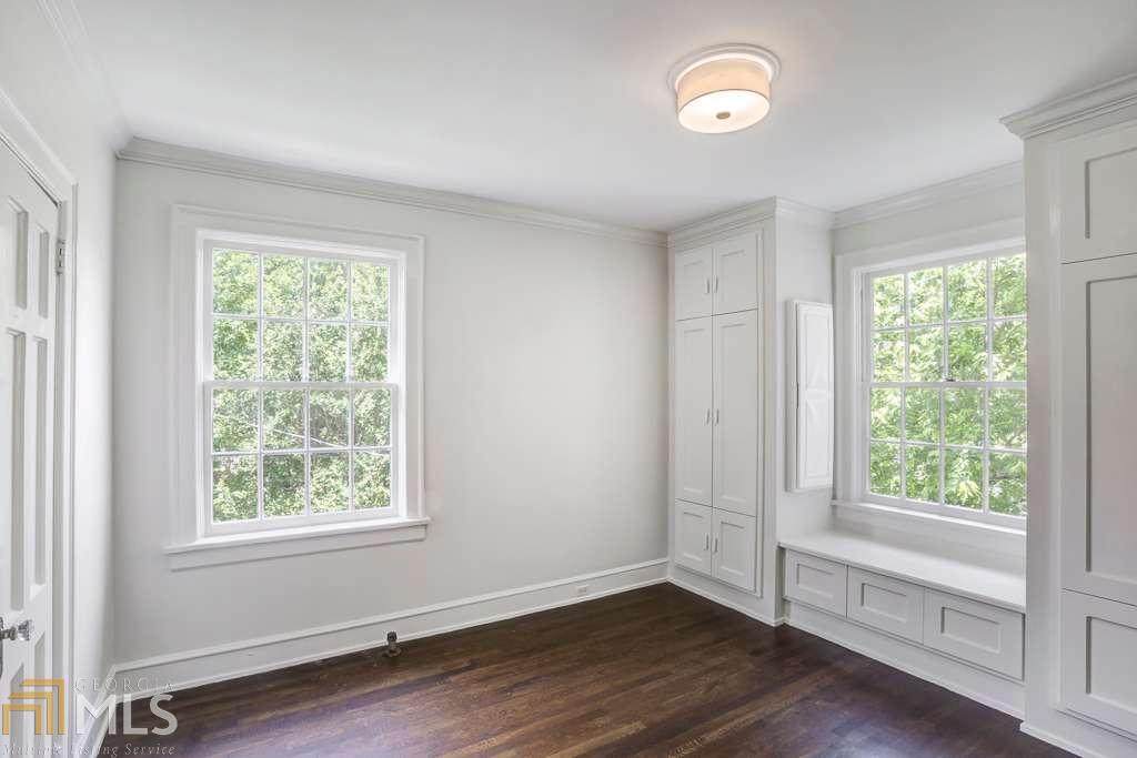 8 Collier Rd - Photo 1