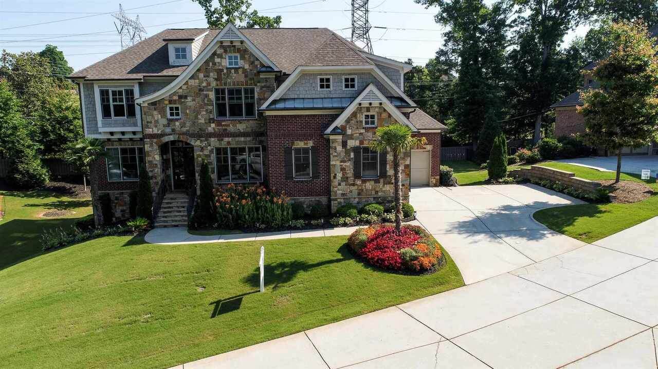 5225 Falkirk Drive - Photo 1