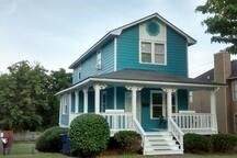 522 Pryor Street - Photo 1