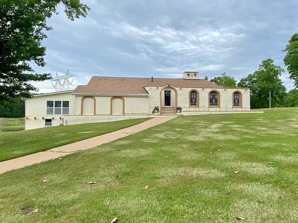 3731 Post Road - Photo 1
