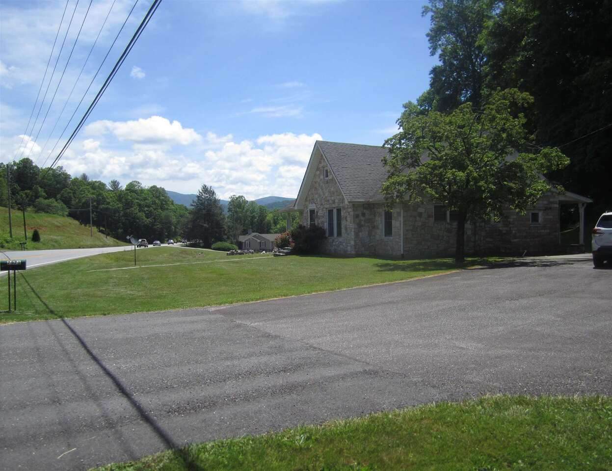 7571 Gainesville Highway + Lot - Photo 1