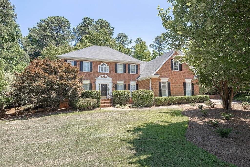 245 Skyline Parkway - Photo 1