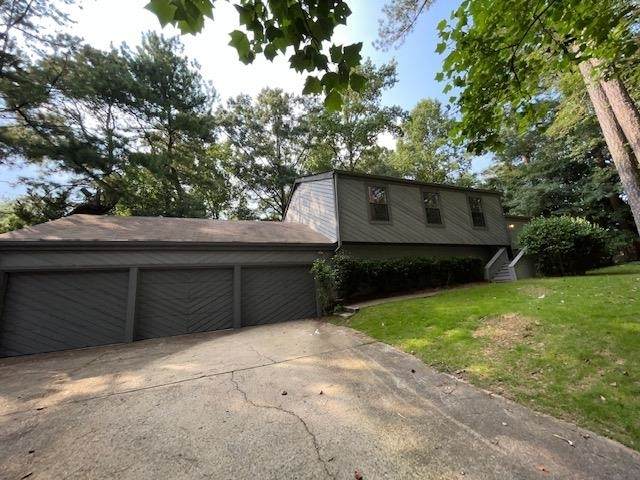 3919 Lower Roswell Road - Photo 1