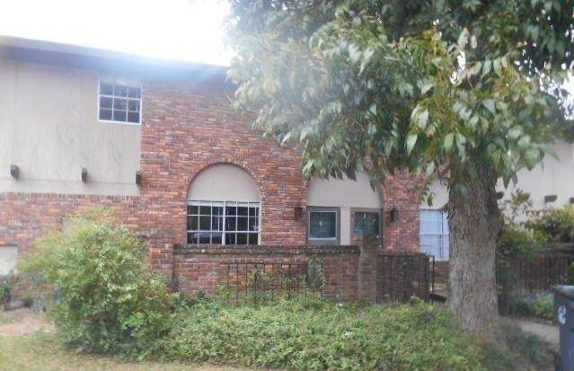 101 Country Club Drive - Photo 1